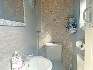 Photo 16- click for photo gallery